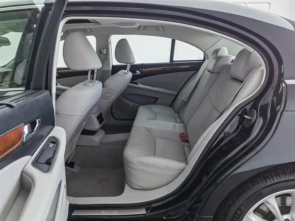 Hongqi H7 2015 3.0L Premium Edition — миниатюра 15