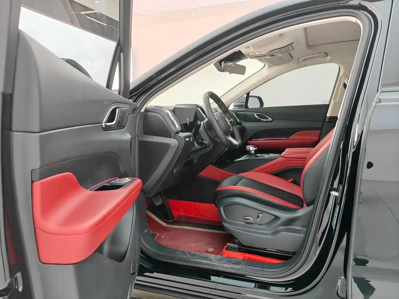 Hongqi HS3 2024 1.5T Brave Edition — миниатюра 4