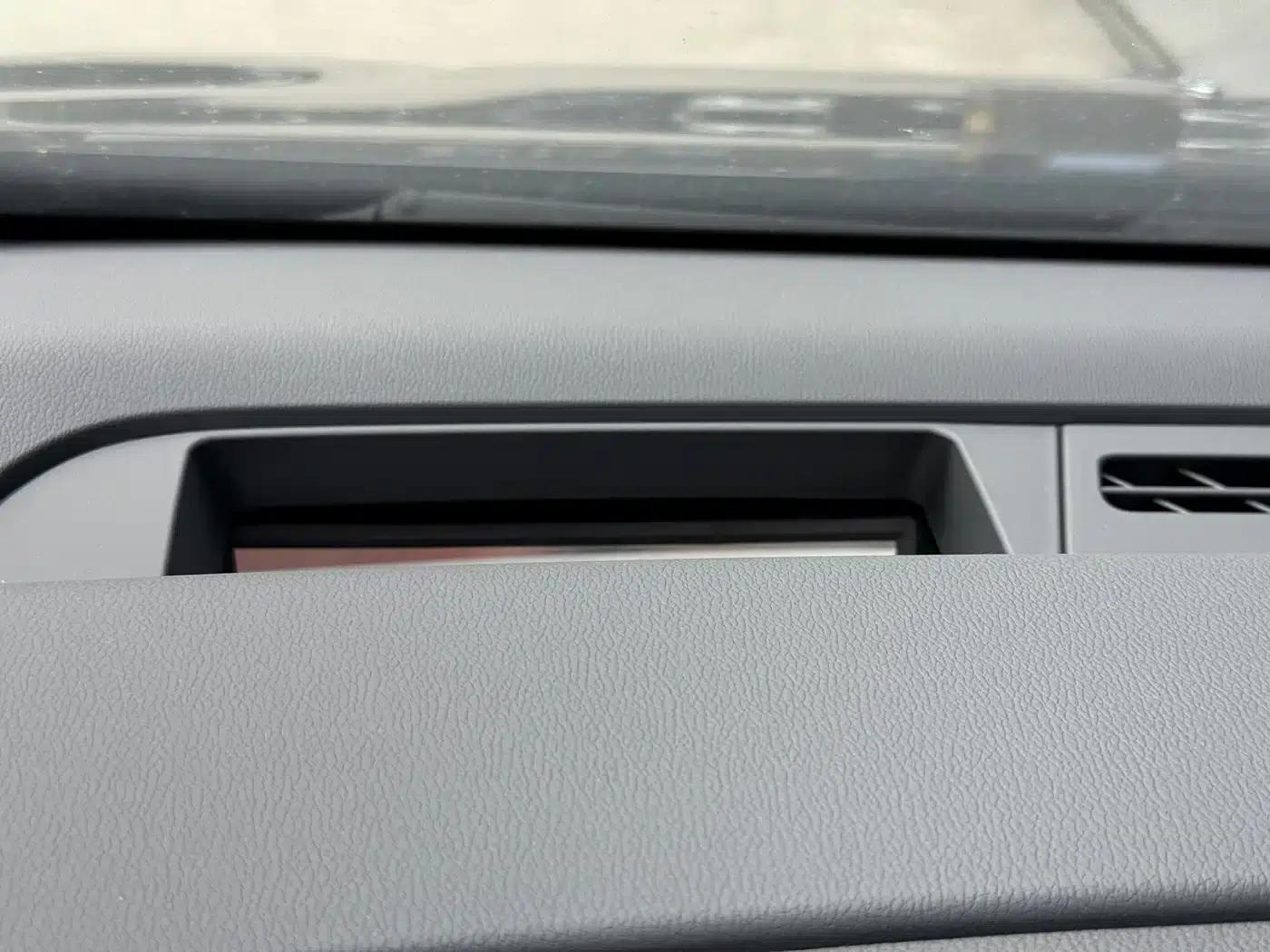 Hongqi HQ9 PHEV 2024 2.0T AWD Luxury Edition — миниатюра 6