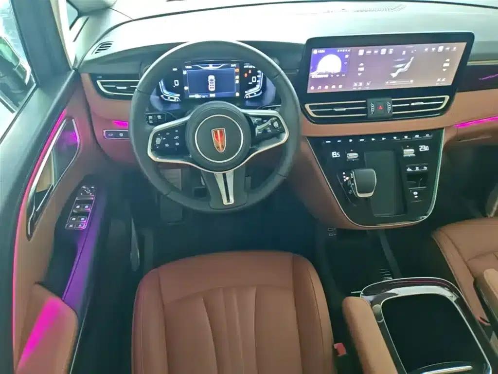 Hongqi HQ9 PHEV 2024 2.0T AWD Luxury Edition — миниатюра 11