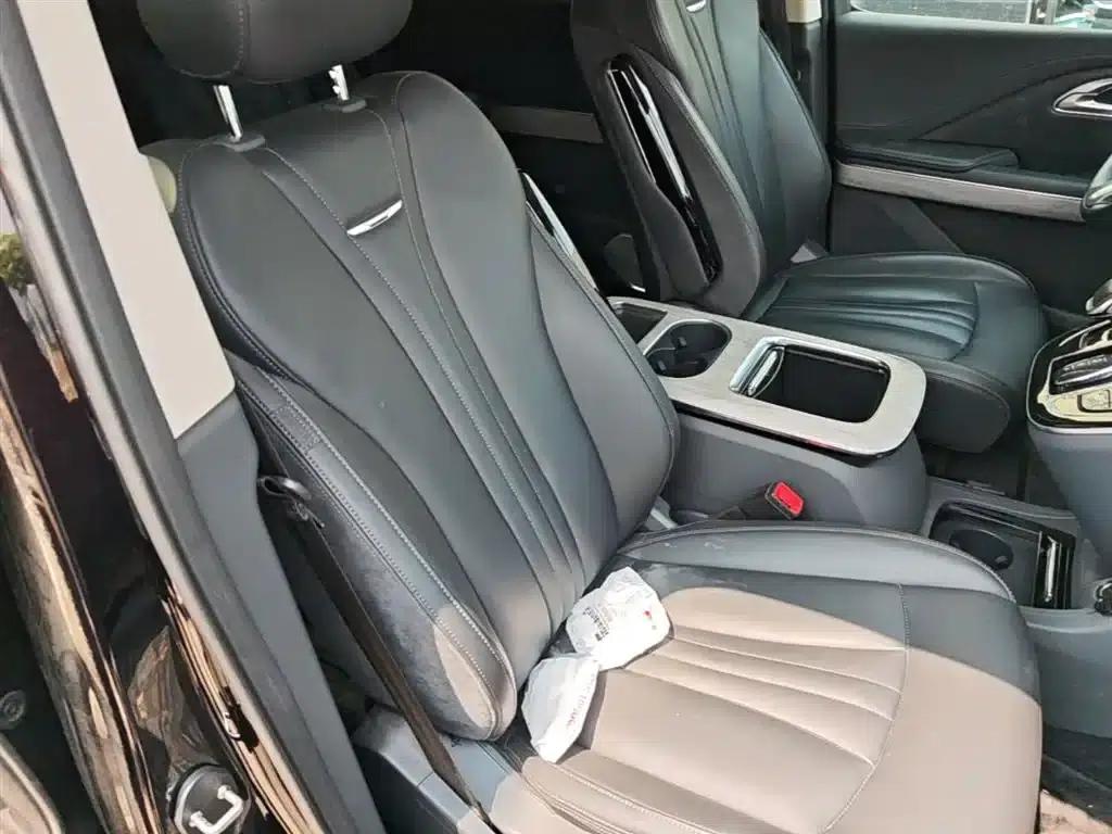 Hongqi HQ9 PHEV 2024 2.0T AWD Business Edition — миниатюра 25