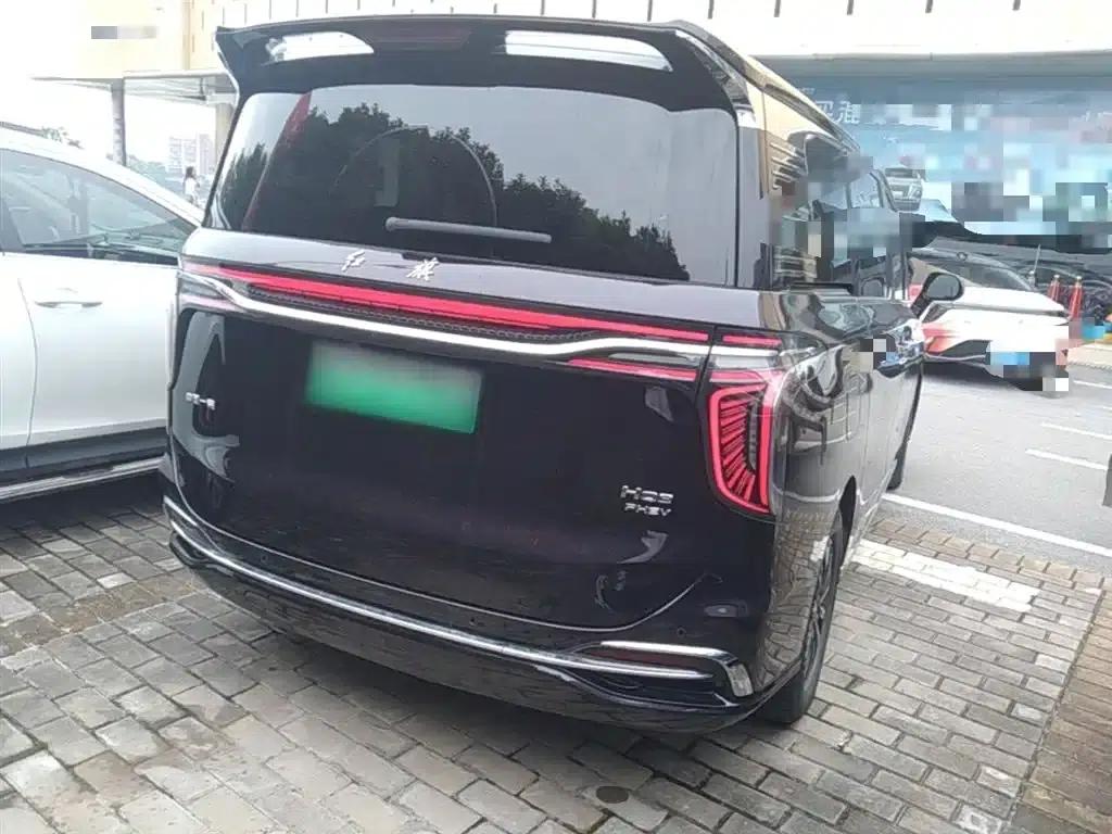Hongqi HQ9 PHEV 2024 2.0T AWD Luxury Edition — миниатюра 7