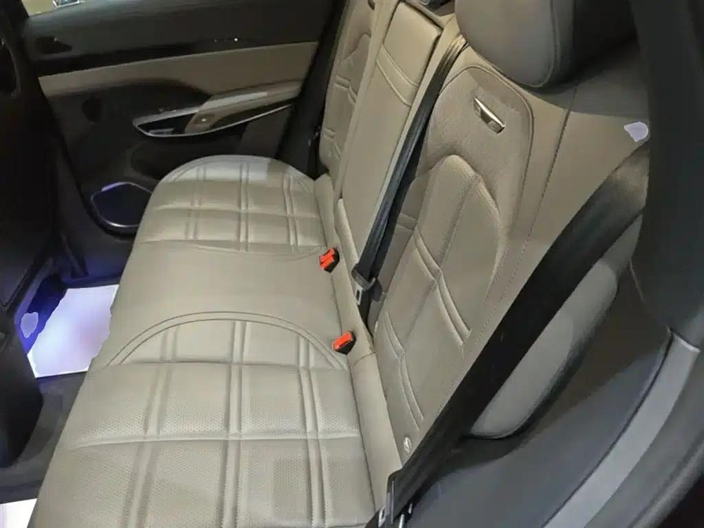 Hongqi Tiangong 08 2025 680 Ultra 4WD Edition — миниатюра 17