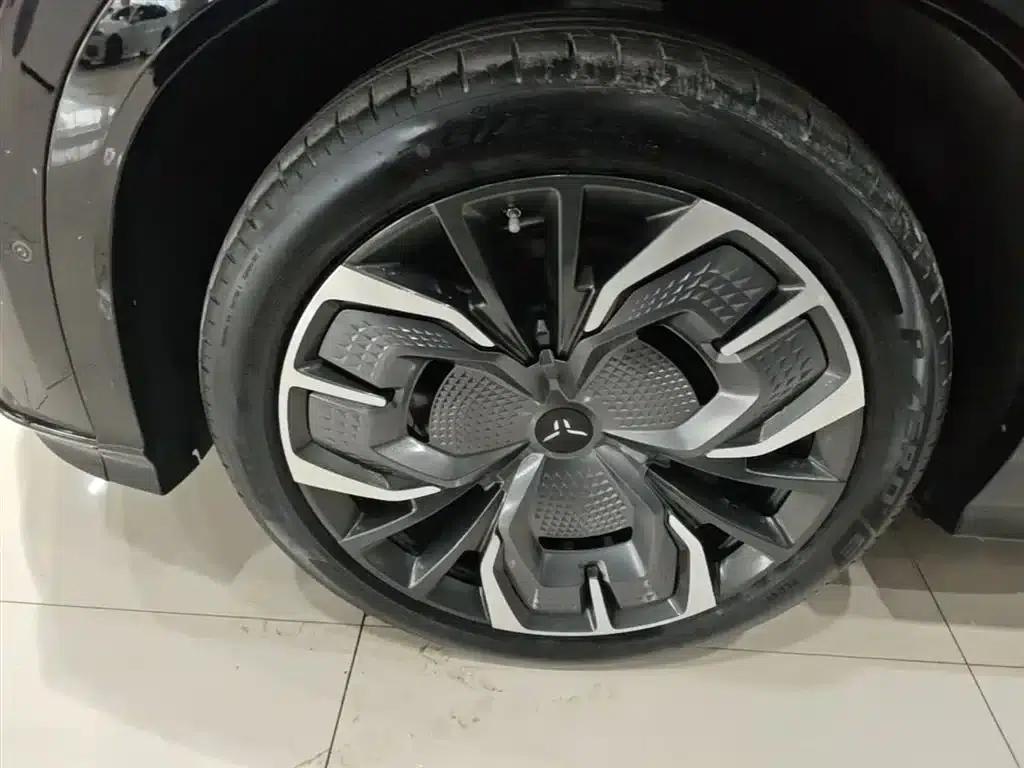 Hongqi Tiangong 08 2025 680 Ultra 4WD Edition — миниатюра 23