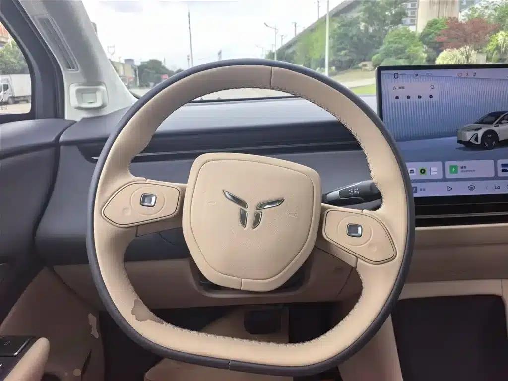 Hongqi Tiangong 06 2025 Model 520 Smart Selection Edition — миниатюра 11