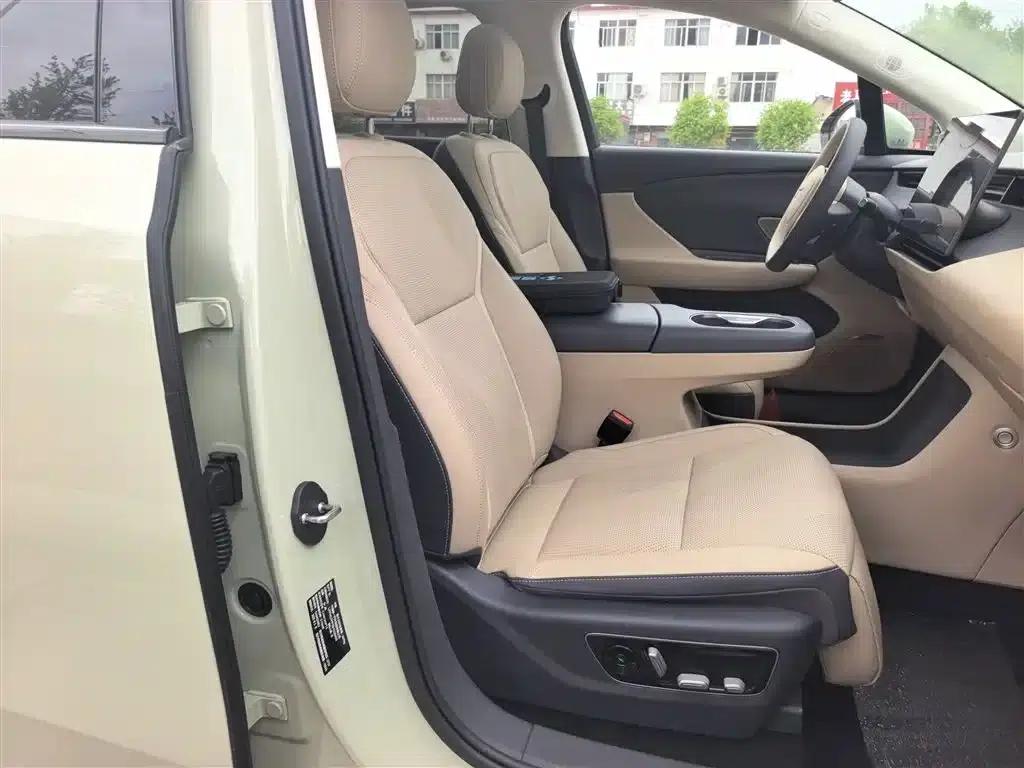 Hongqi Tiangong 06 2025 Model 520 Smart Selection Edition — миниатюра 25