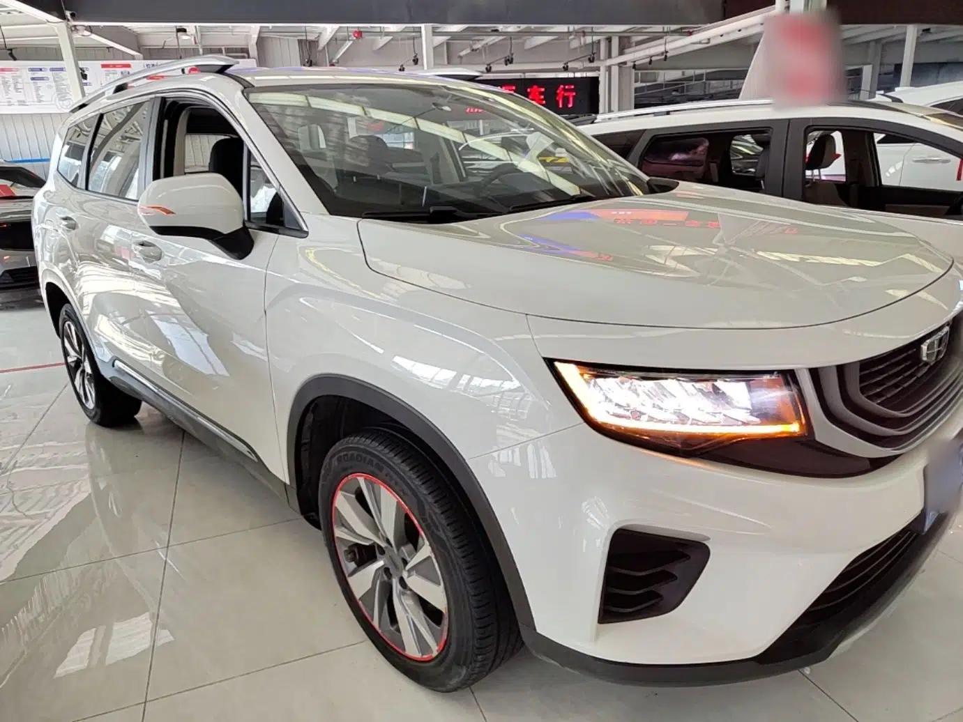 Geely Auto Haoyue 2020 1.8TD Automatic Comfort Model 5 Seats — миниатюра 3
