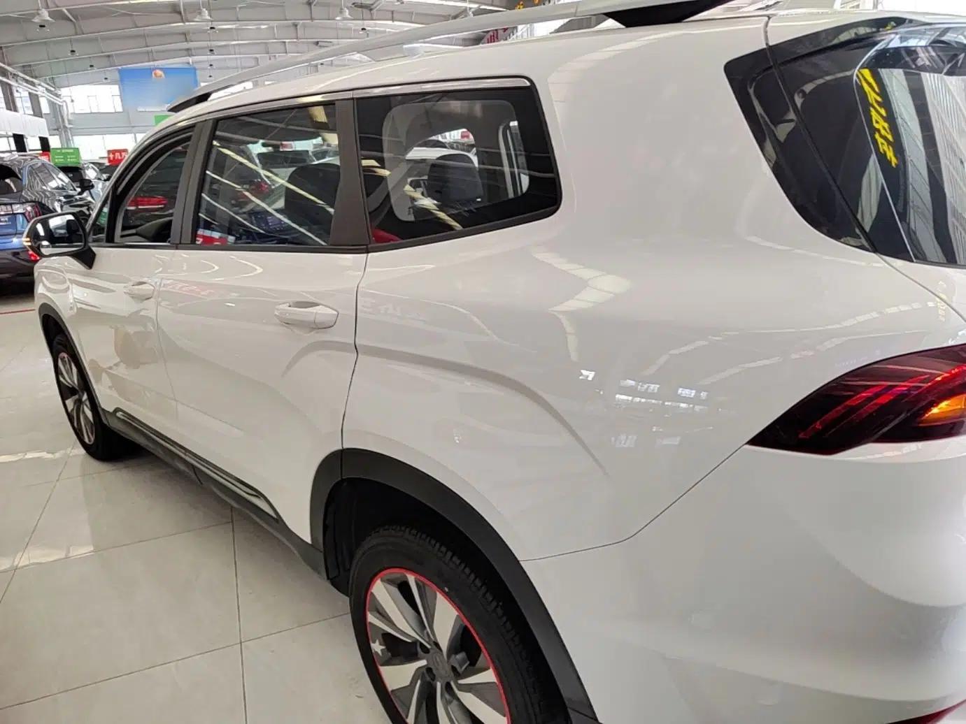 Geely Auto Haoyue 2020 1.8TD Automatic Comfort Model 5 Seats — миниатюра 4