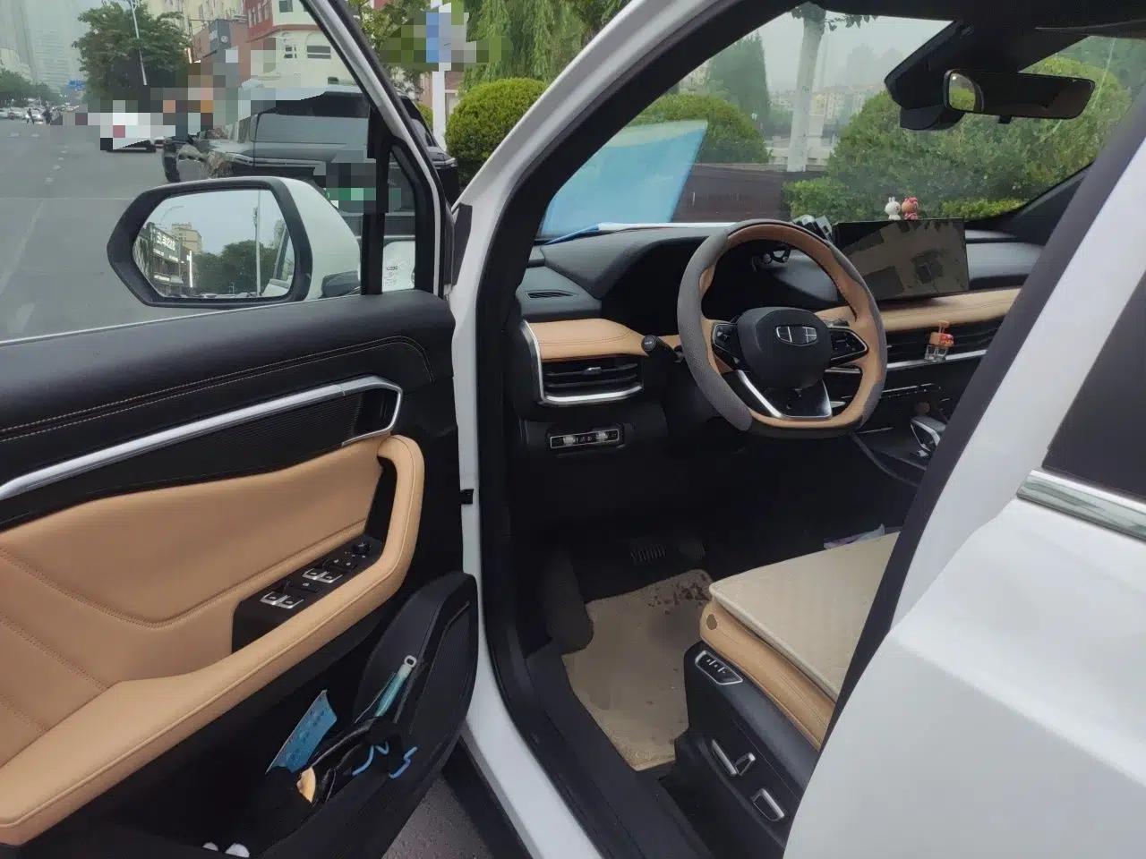 Geely Auto Haoyue L 2023 2.0T DCT Flagship Version — миниатюра 17