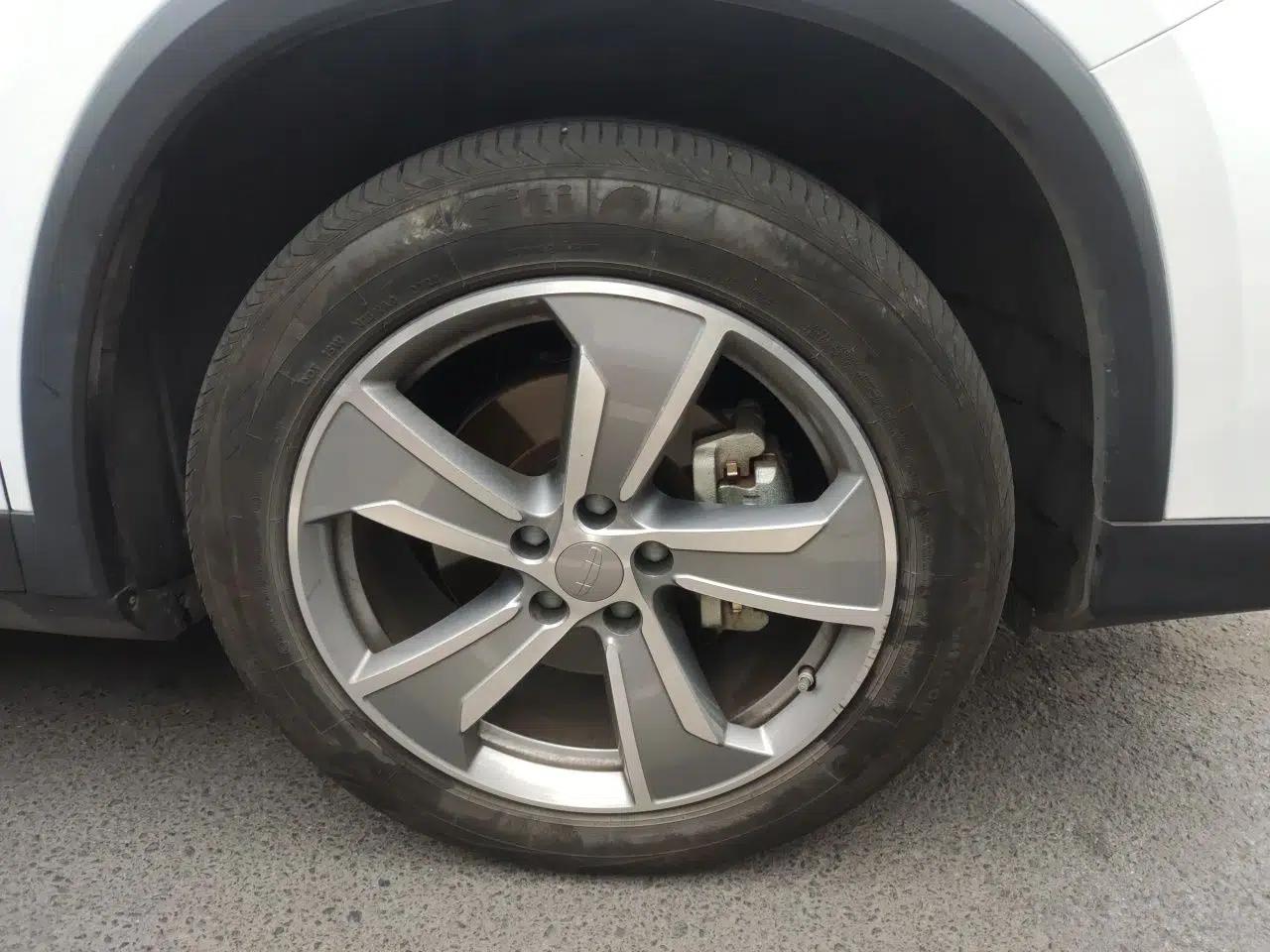 Geely Auto Haoyue L 2023 2.0T DCT Flagship Version — миниатюра 8