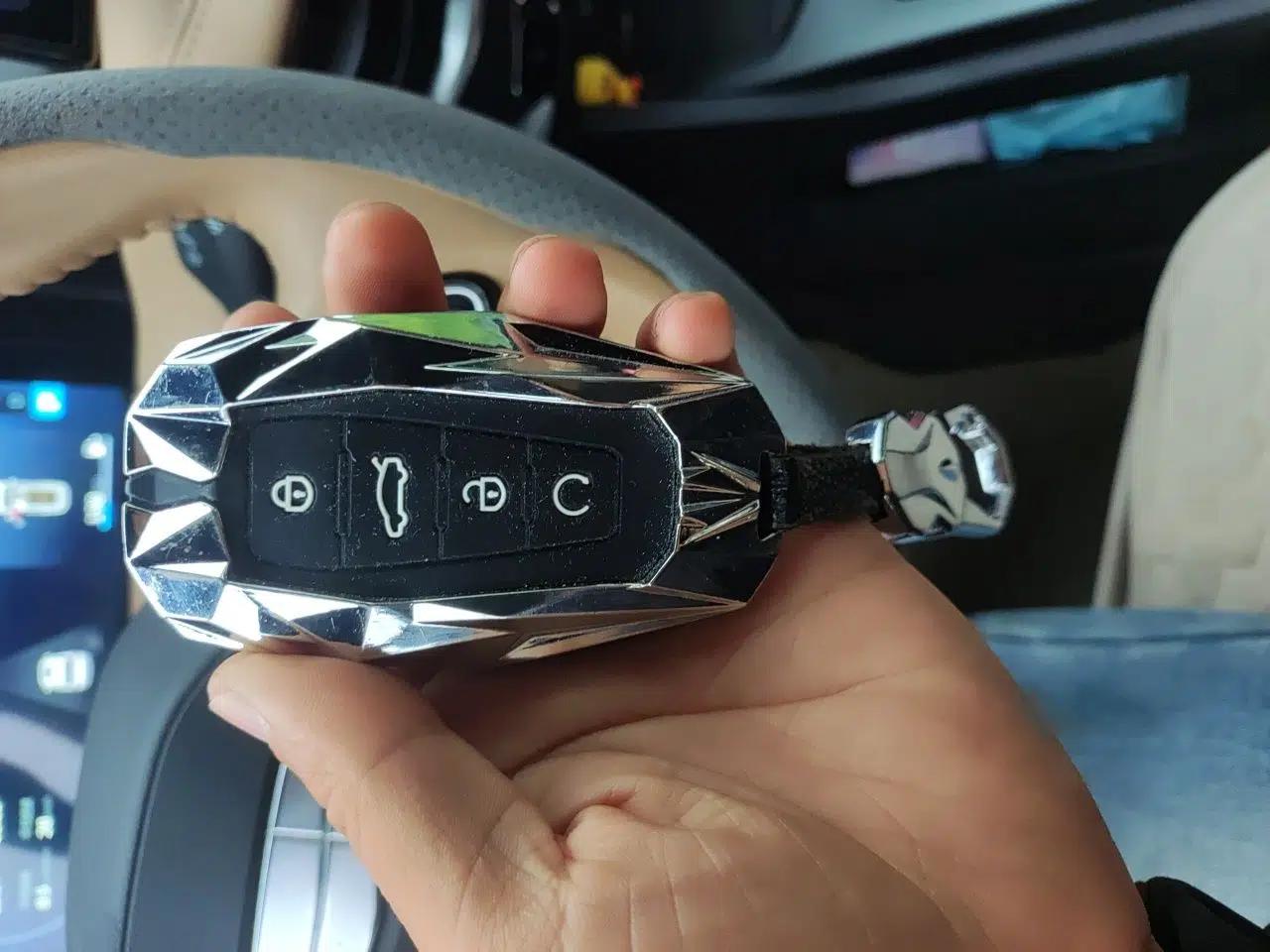 Geely Auto Haoyue L 2023 2.0T DCT Flagship Version — миниатюра 9