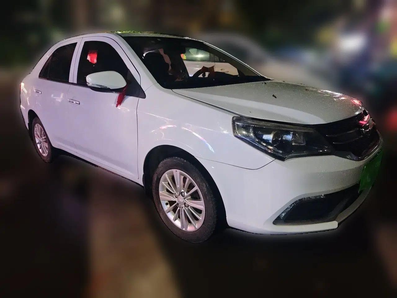 Geely Auto Diamond 2016 1.5L Manual Elite Edition — миниатюра 3