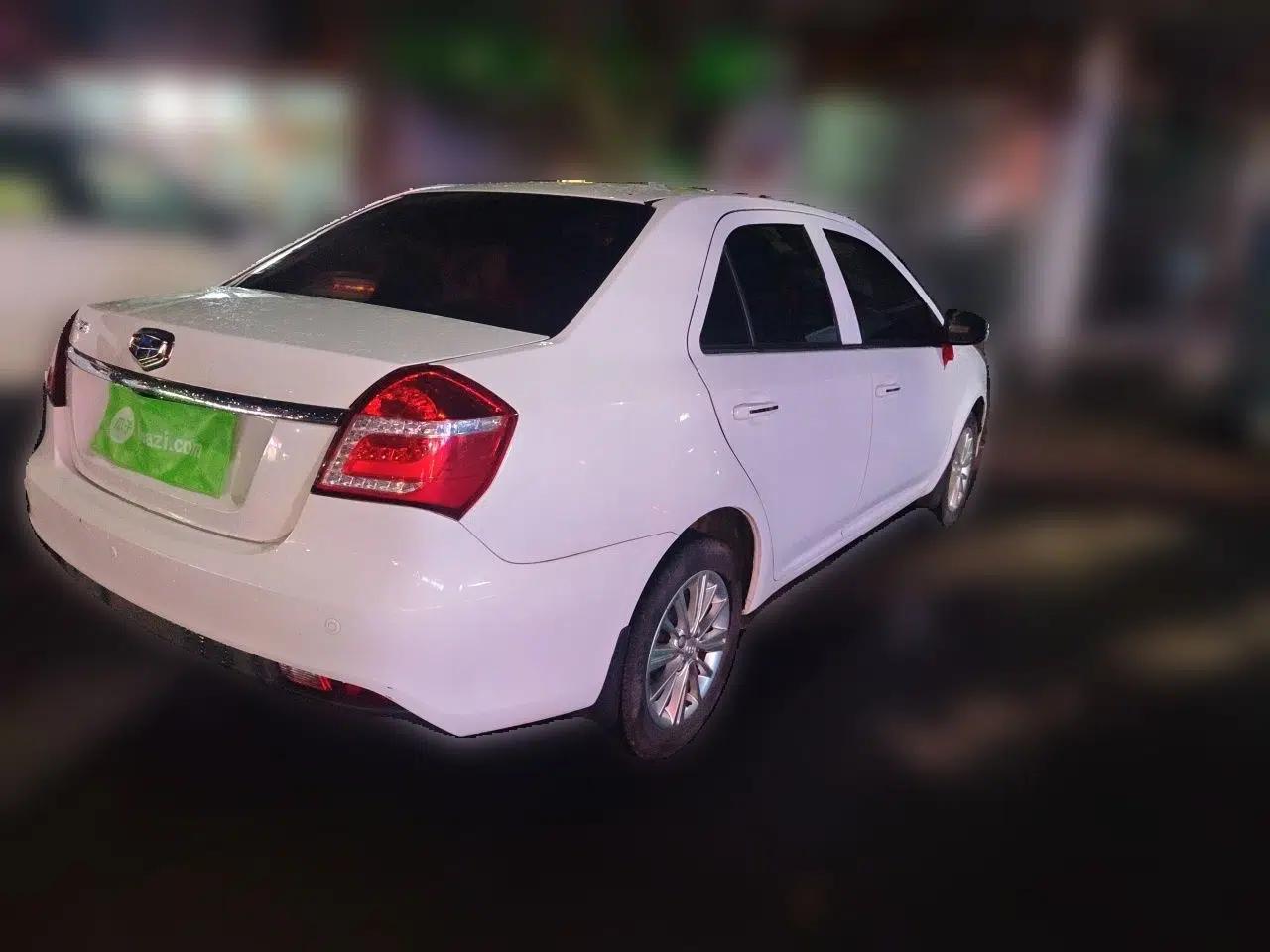 Geely Auto Diamond 2016 1.5L Manual Elite Edition — миниатюра 6
