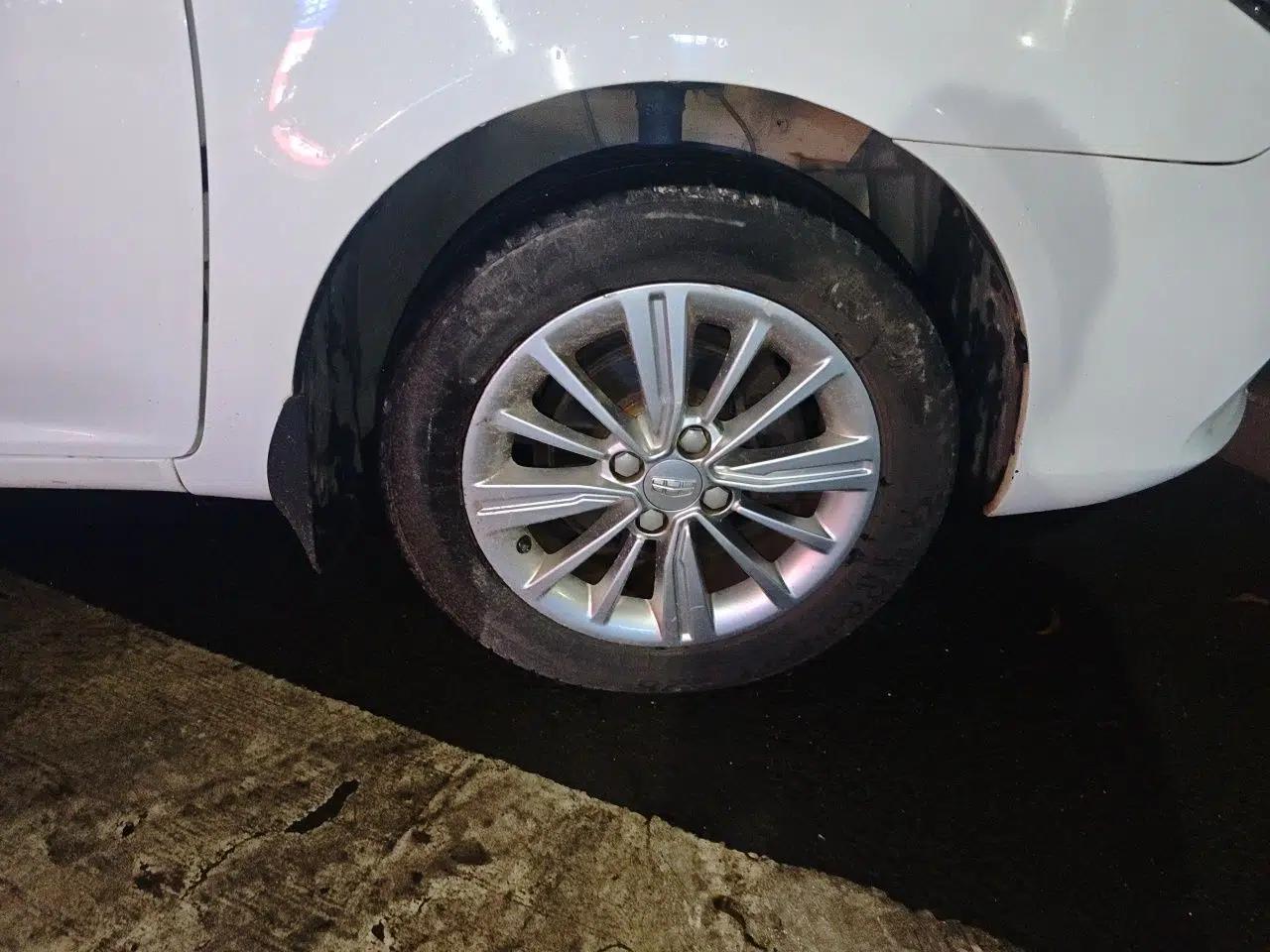 Geely Auto Diamond 2016 1.5L Manual Elite Edition — миниатюра 8