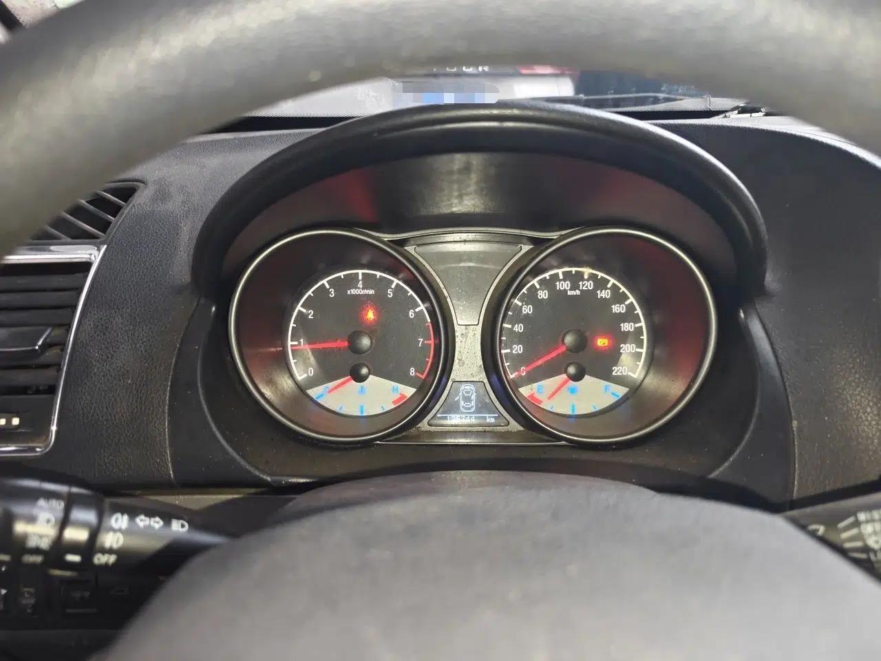 Geely Auto GX7 2015 Classic Edition 1.8L Manual Elite Model China IV — миниатюра 12