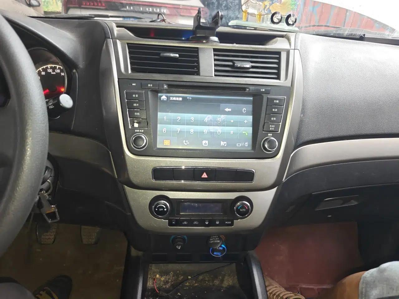 Geely Auto GX7 2015 Classic Edition 1.8L Manual Elite Model China IV — миниатюра 14