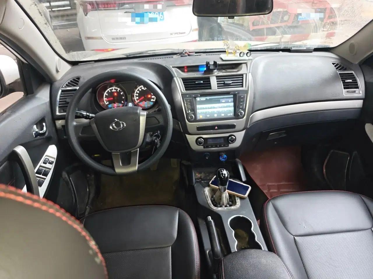 Geely Auto GX7 2015 Classic Edition 1.8L Manual Elite Model China IV — миниатюра 10