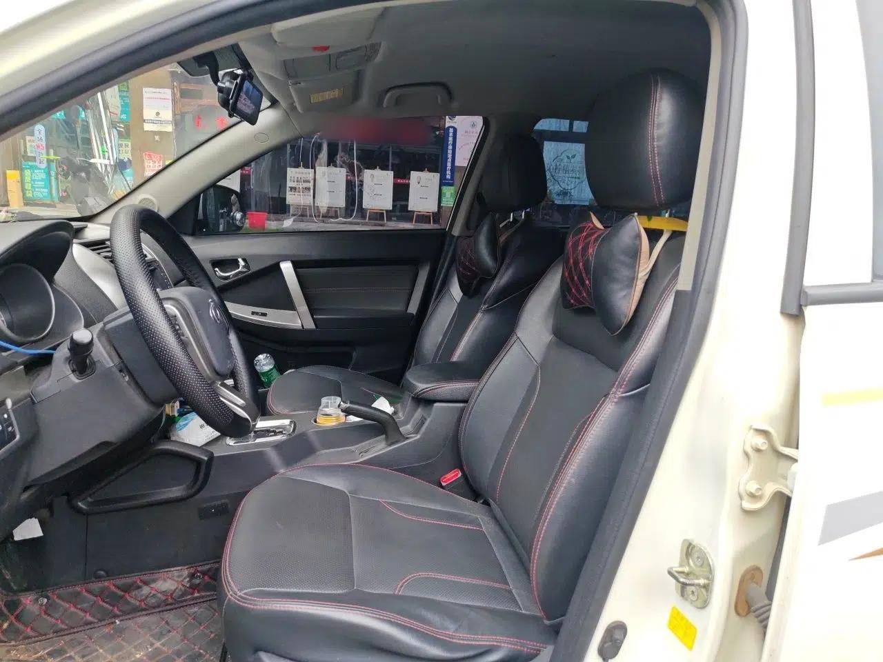 Geely Auto GX7 2014 2.0L Automatic Value Edition — миниатюра 16