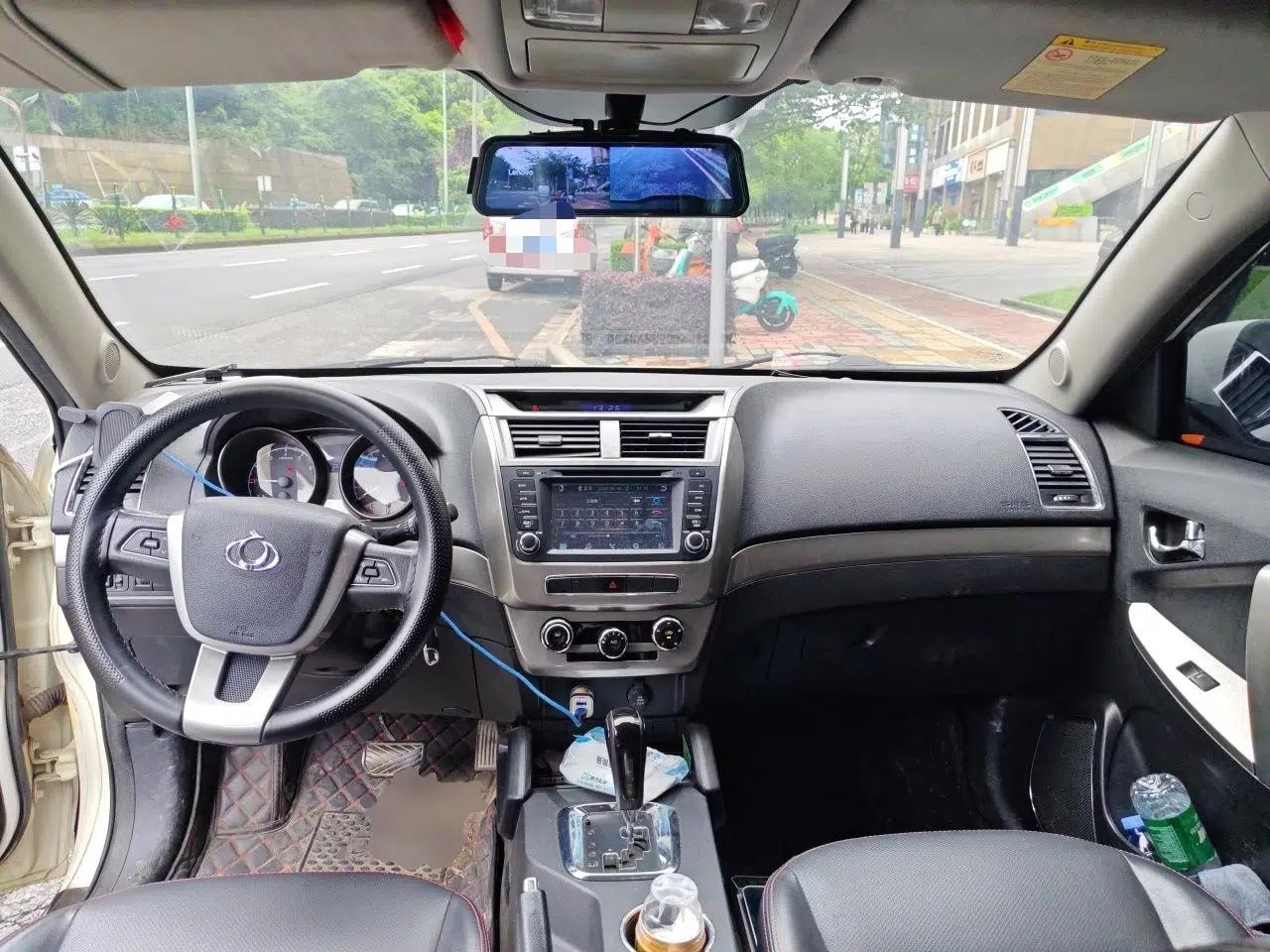 Geely Auto GX7 2014 2.0L Automatic Value Edition — миниатюра 10
