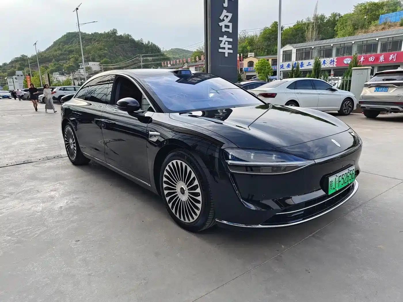 Enjoy S9 2026 Model (Range Extended Ultra, Rear-Wheel Drive, 53kWh, 192-Line LiDAR) — миниатюра 2