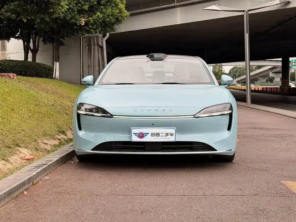 Zhijie S7 2025 Model 855km Max — миниатюра 2