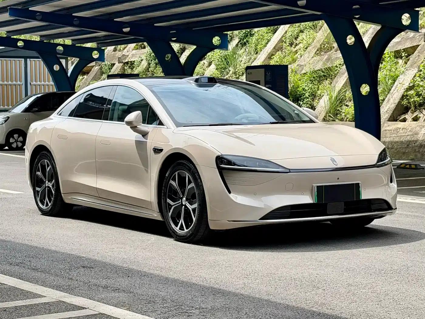Zhijie S7 2025 Model 855km Max — миниатюра 3