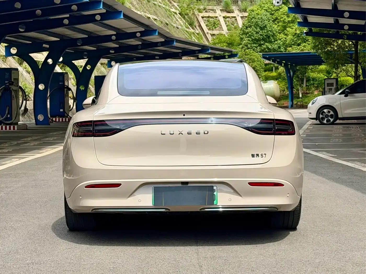 Zhijie S7 2025 Model 855km Max — миниатюра 5