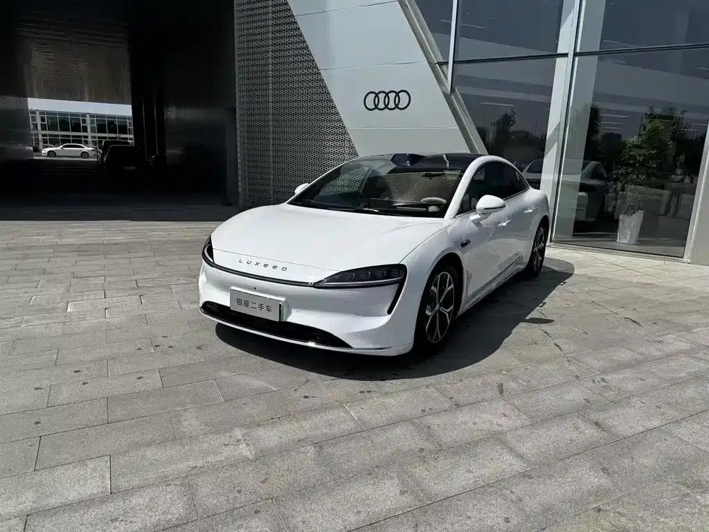 Zhijie S7 2025 Model 855km Max — миниатюра 1