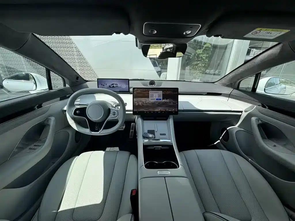 Zhijie S7 2025 Model 855km Max — миниатюра 6
