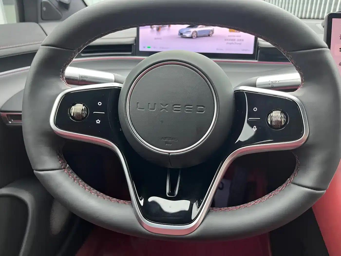 Zhijie S7 2024 Max Rear-Wheel Drive Long-Range Intelligent Driving Edition — миниатюра 13