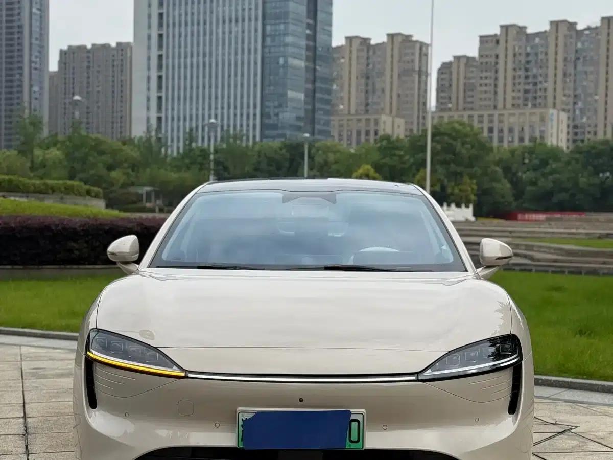 Zhijie S7 2025 Model 705km Pro — миниатюра 2