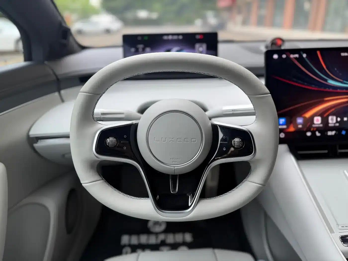 Zhijie S7 2025 Model 705km Pro — миниатюра 10