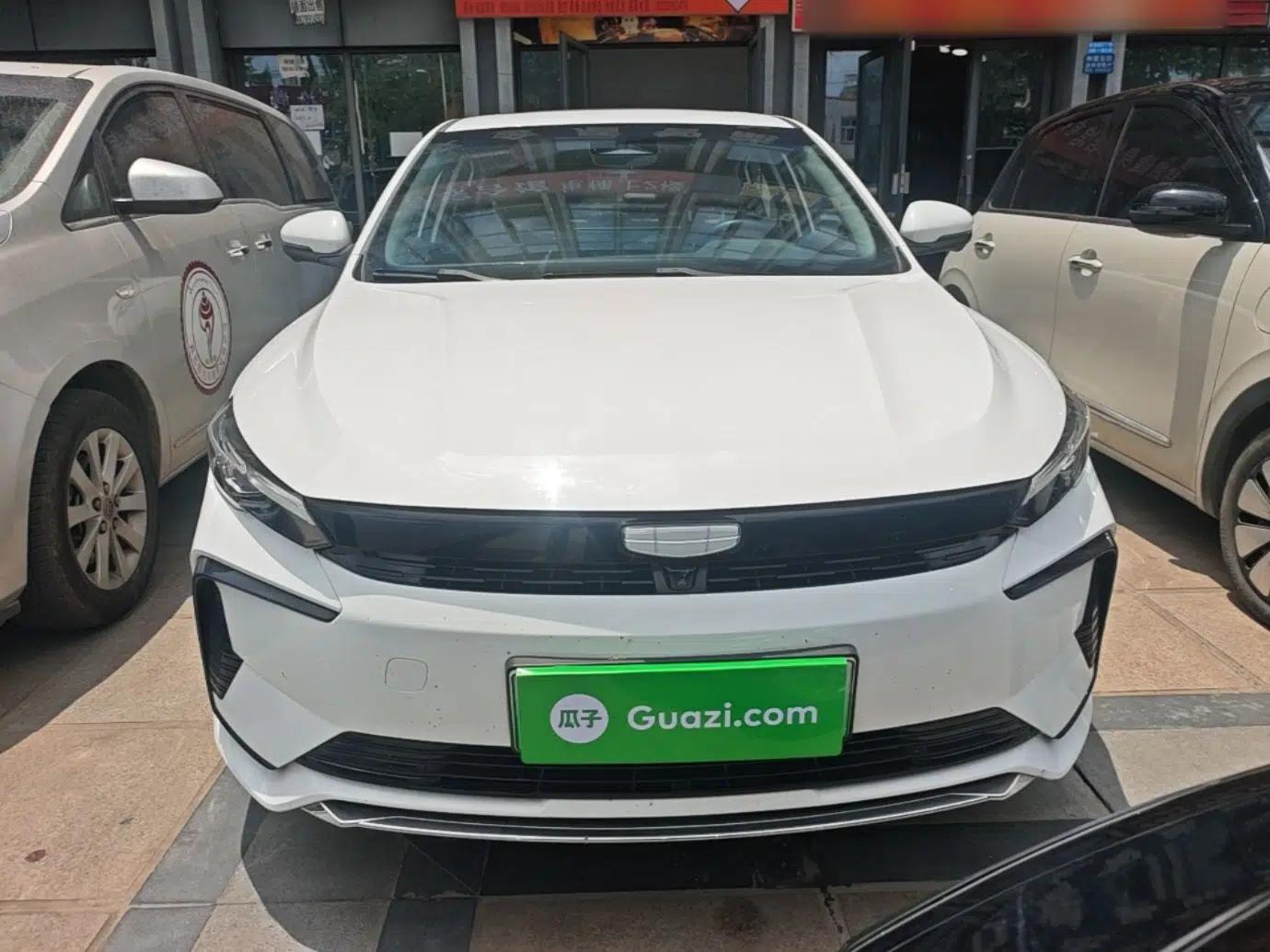Geely Auto Emgrand L HiP 2024 Longteng Edition 1.5TD-DHT Pro 100KM Excellence Model — миниатюра 2