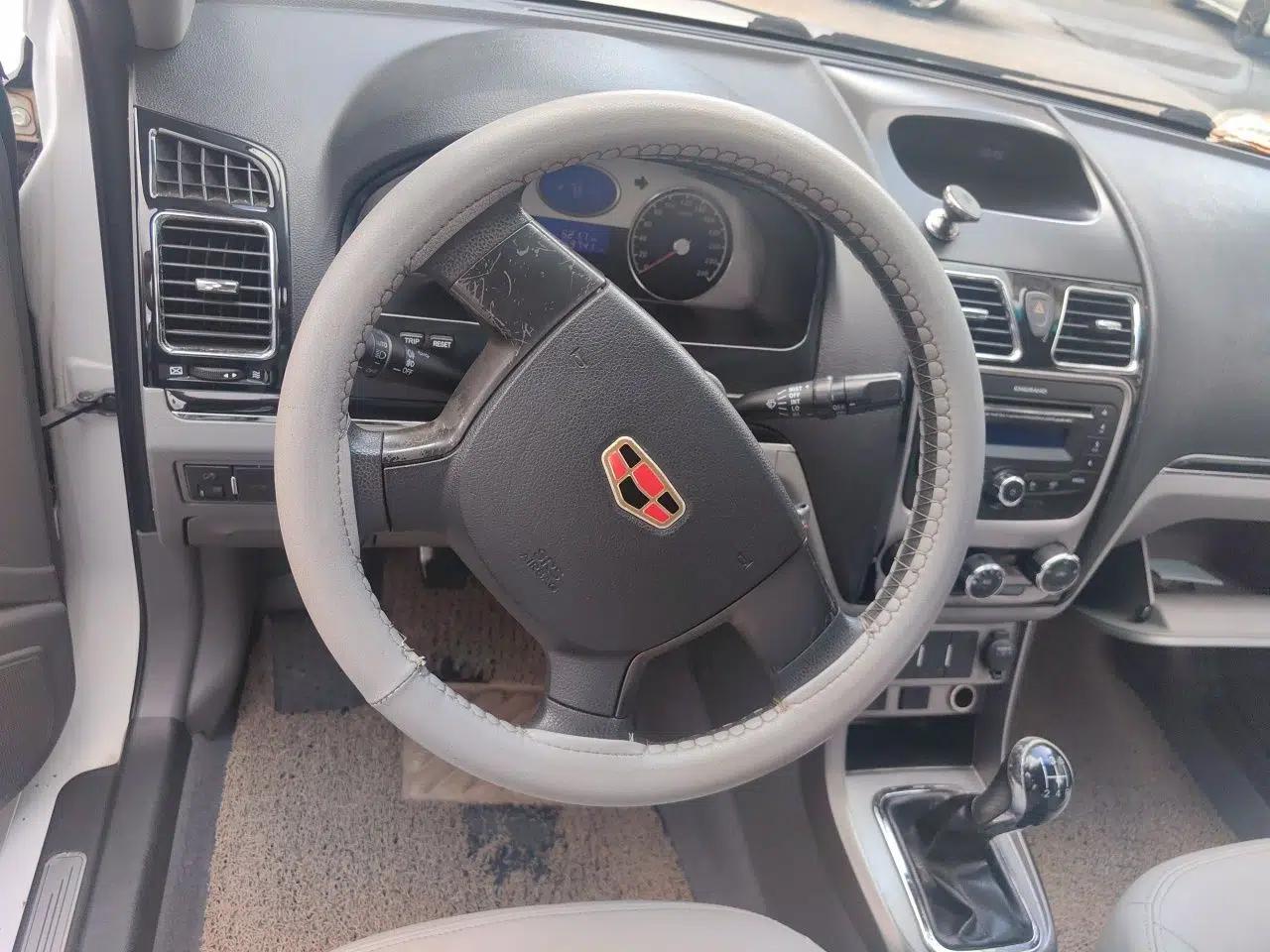 Geely Auto Classic Emgrand 2013 Hatchback 1.5L Manual Entry-Level Model — миниатюра 11
