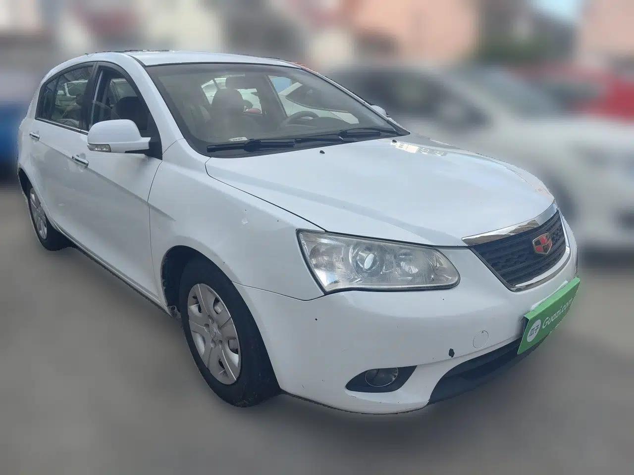 Geely Auto Classic Emgrand 2013 Hatchback 1.5L Manual Entry-Level Model — миниатюра 3
