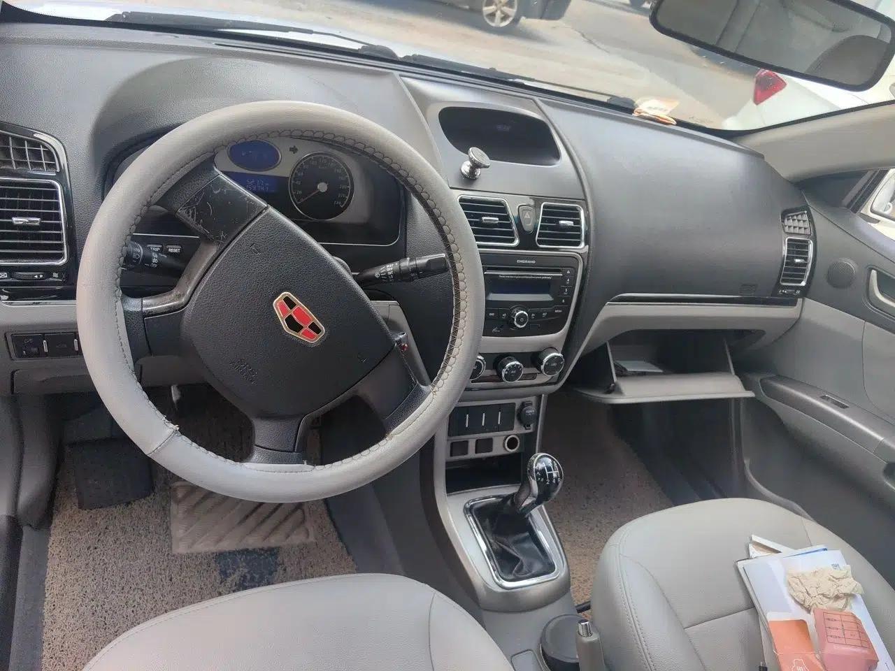 Geely Auto Classic Emgrand 2013 Hatchback 1.5L Manual Entry-Level Model — миниатюра 10