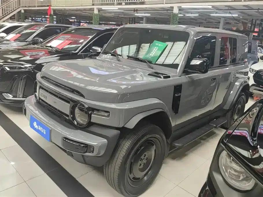 iCAR Super V23 2025 Model 401 Two-Wheel Drive Advanced Edition — миниатюра 1