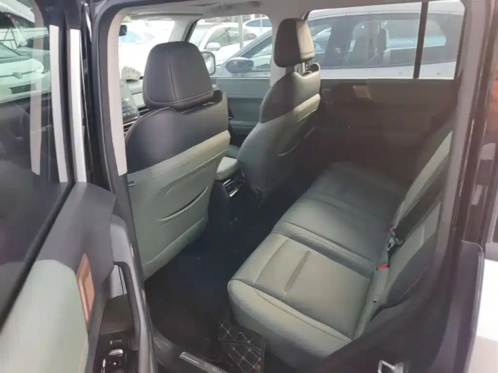 iCAR 03 2024 Model 401km 2WD Standard Advanced Edition — миниатюра 17