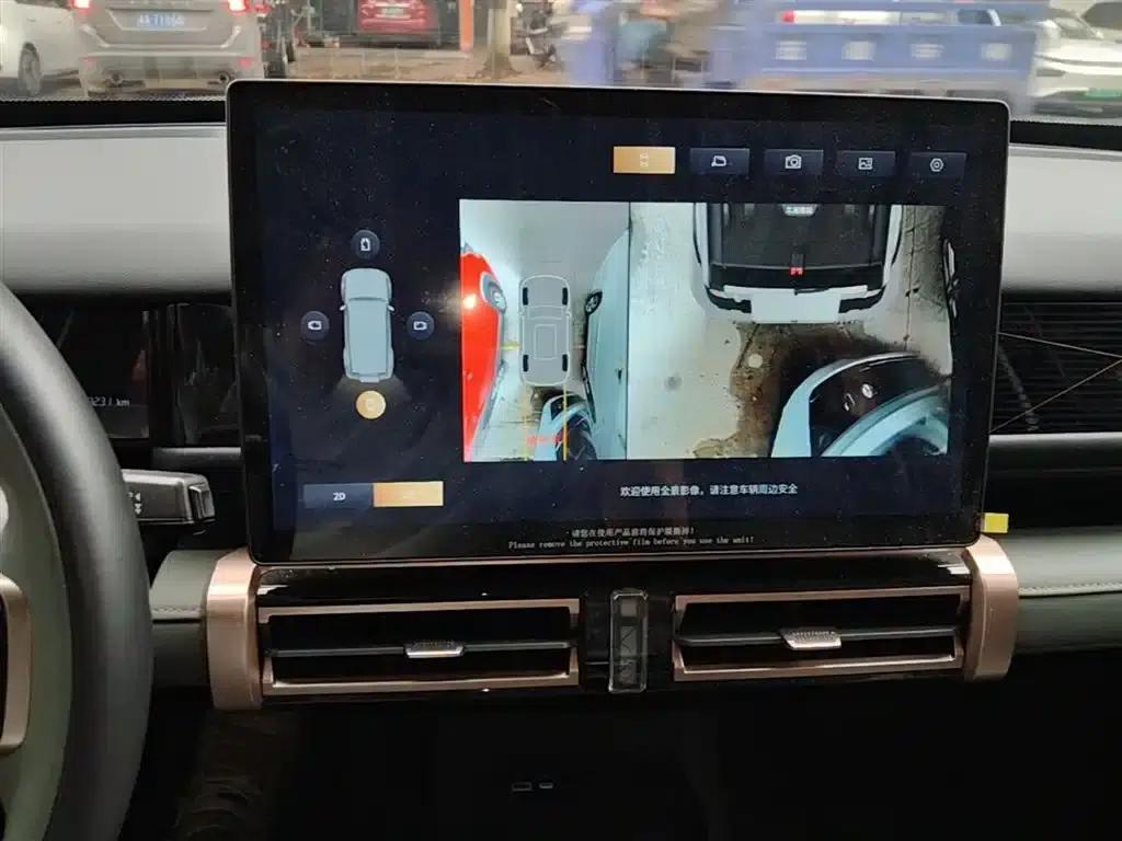 iCAR 03 2024 Model 501km 2WD Long Range Version — миниатюра 13