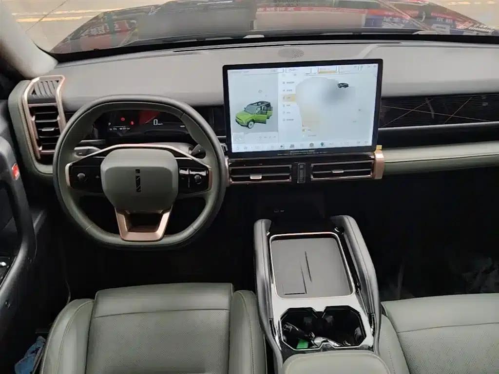 iCAR 03 2024 Model 501km 2WD Long Range Version — миниатюра 10
