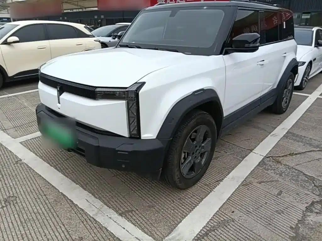 iCAR 03 2024 Model 501km 2WD Long Range Version — миниатюра 2