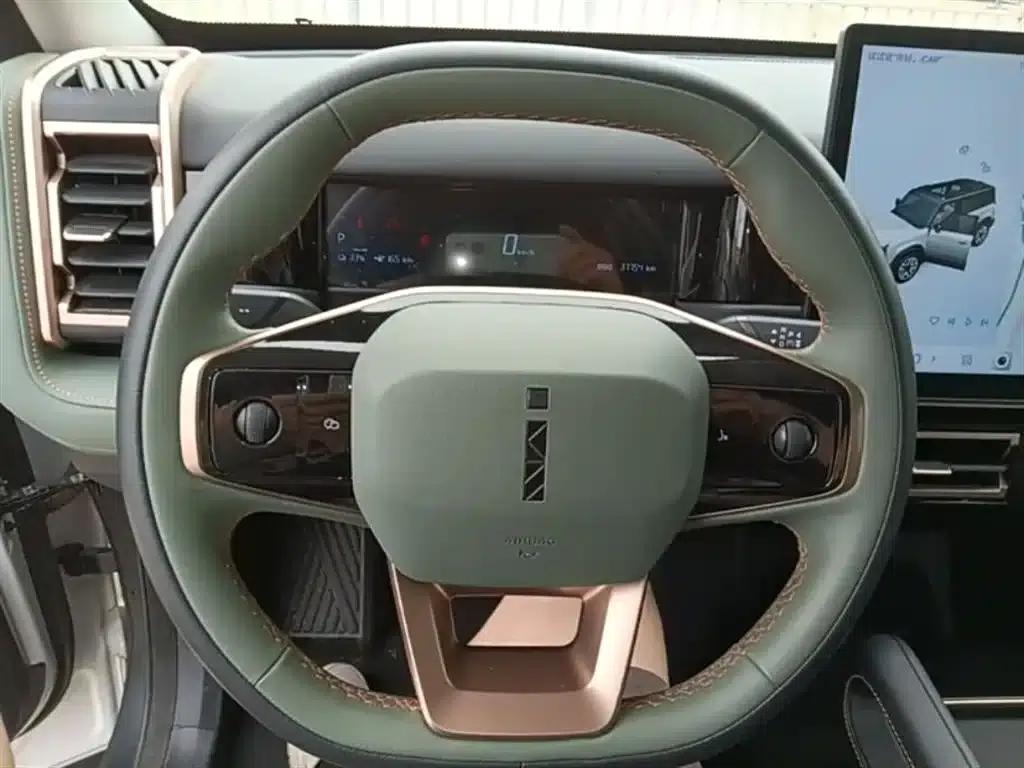 iCAR 03 2024 Model 501km 2WD Long Range Version — миниатюра 11