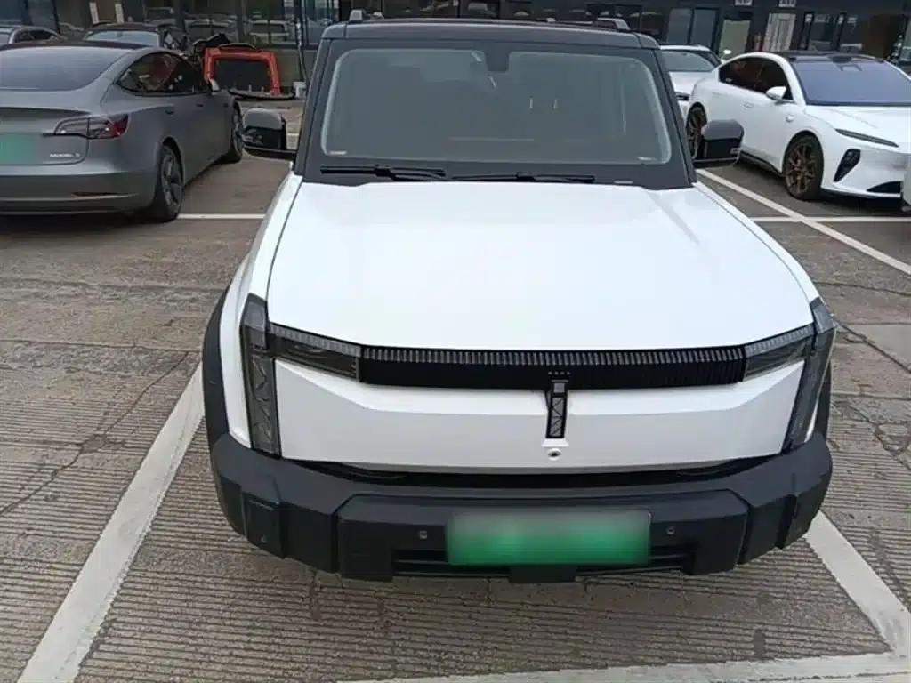 iCAR 03 2024 Model 501km 2WD Long Range Version — миниатюра 3