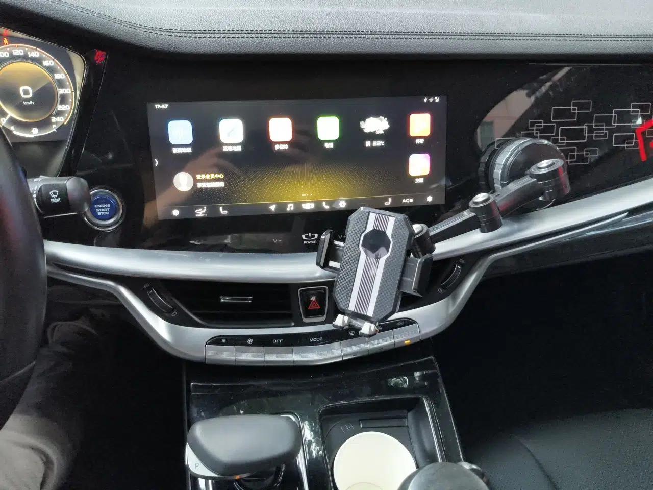 Geely Auto Emgrand GT New Energy 2018 1.5T PHEV Yao Ling Edition — миниатюра 14