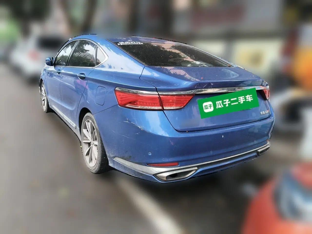Geely Auto Emgrand GT New Energy 2018 1.5T PHEV Yao Ling Edition — миниатюра 4