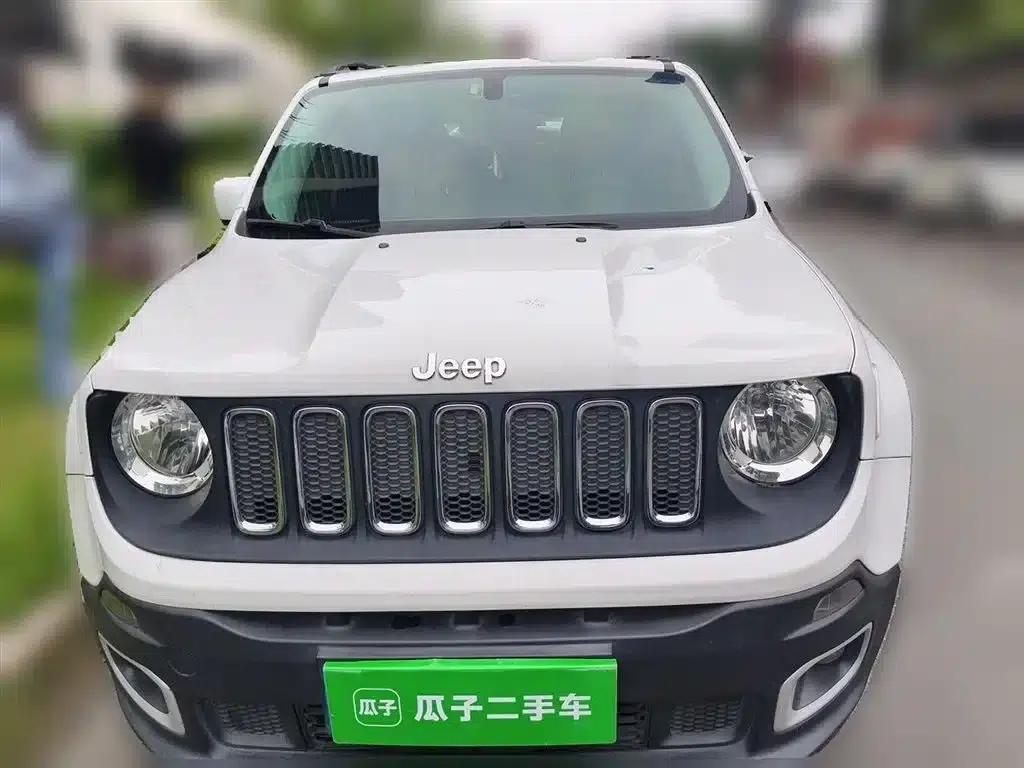 Jeep Renegade 2017 180T Automatic High-Performance Edition — миниатюра 24