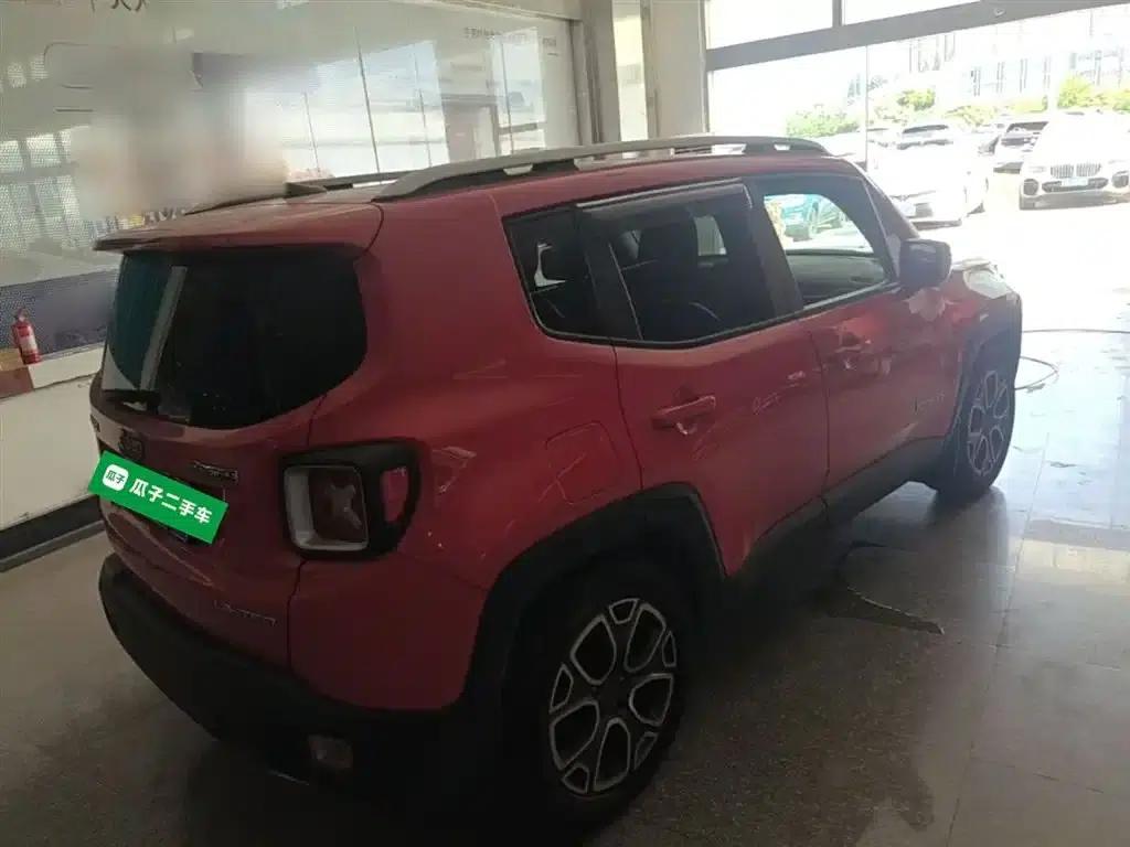 Jeep Renegade 2016 1.4T Automatic Smart Edition — миниатюра 7