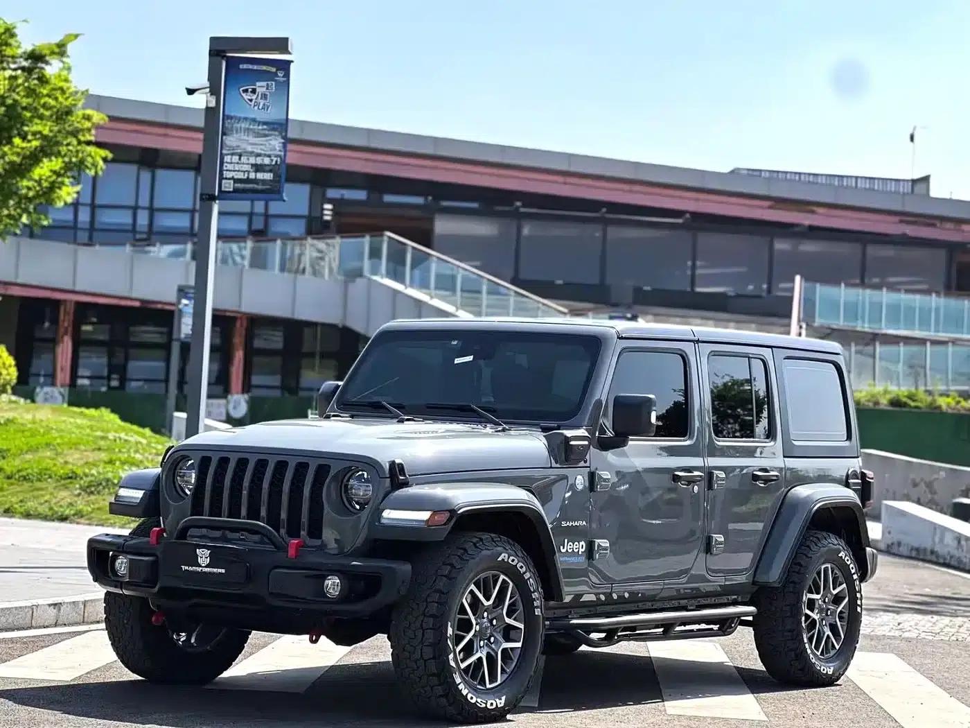 Jeep Wrangler New Energy 2021 Model 4-Door 2.0T 4xe Sahara First Edition — миниатюра 1