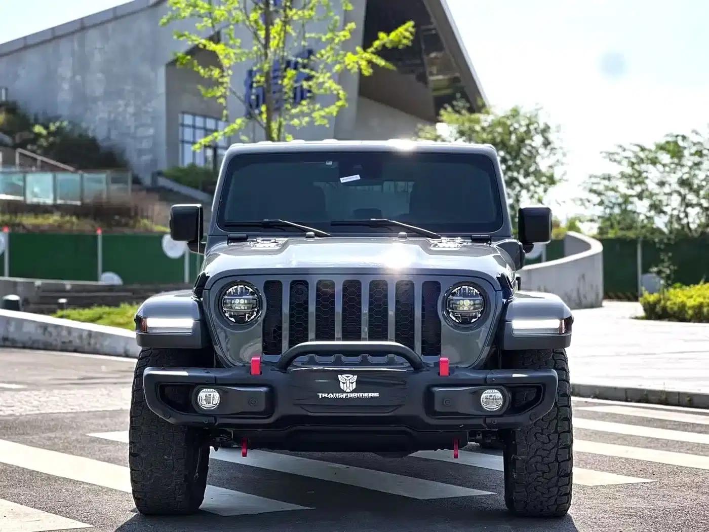 Jeep Wrangler New Energy 2021 Model 4-Door 2.0T 4xe Sahara First Edition — миниатюра 2