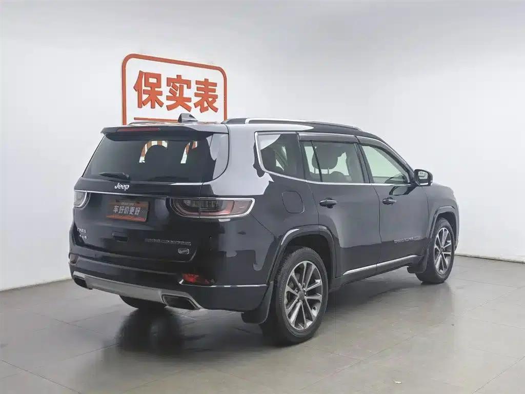 Grand Commander 2018 2.0T 4WD Smart Edition (National V Emission Standard) — миниатюра 2